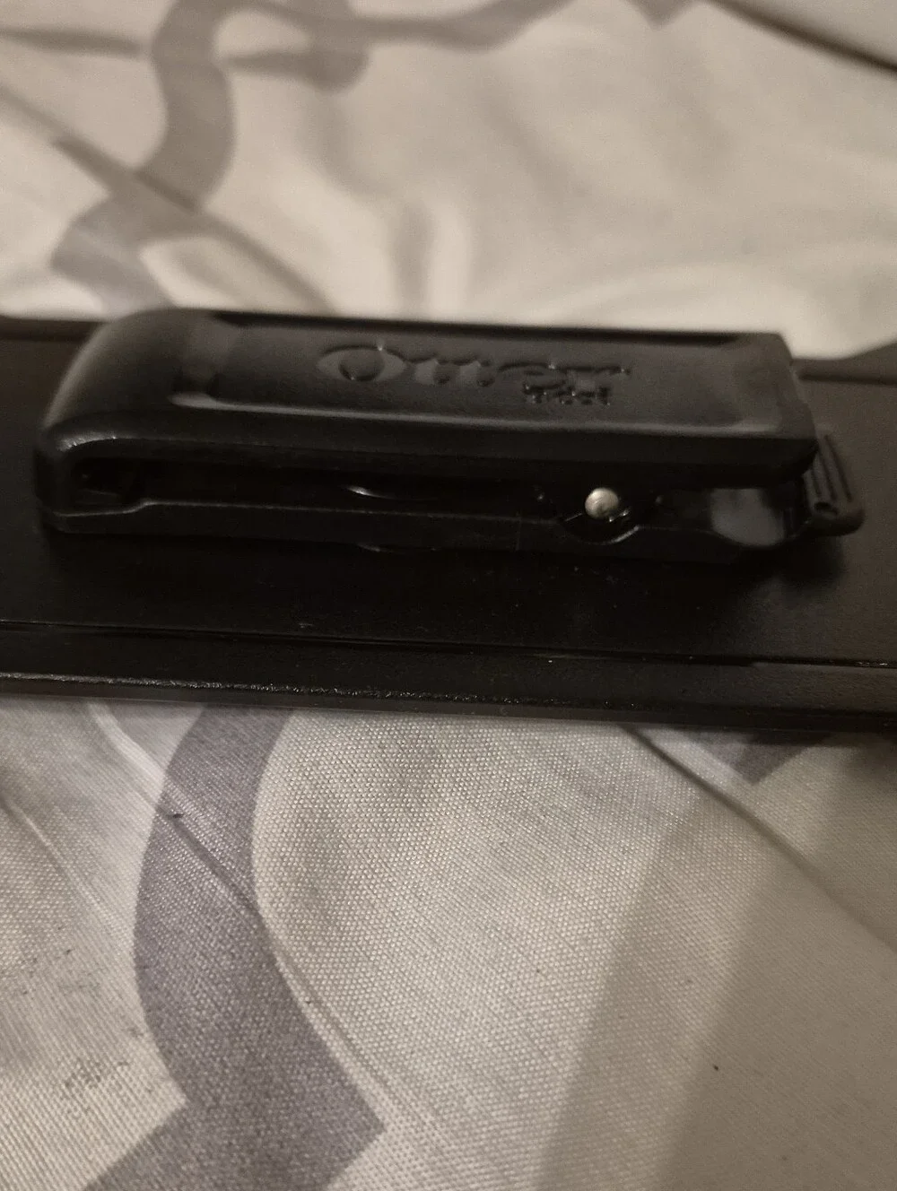 OtterBox Black Rugged Phone Holster Case with Belt Clip